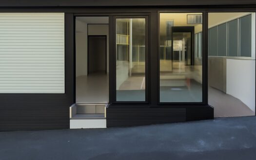 Local Commercial de 140 m²