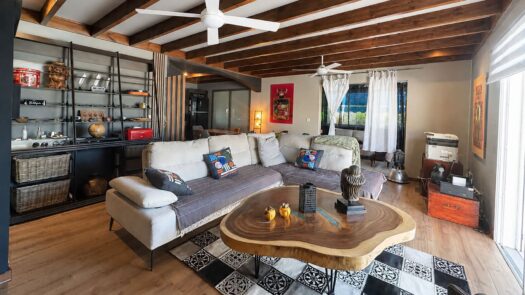Maison F3 + Studio de 120 m²