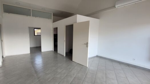 Local Commercial de 110 m²